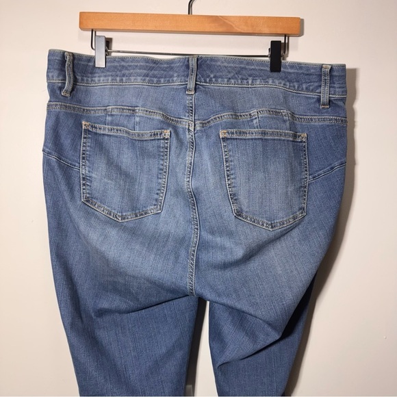Torrid Bombshell Skinny Premium Stretch High-Rise Jean Size 18 - Picture 8 of 15